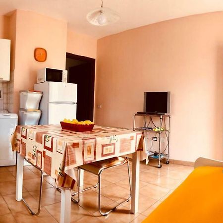 Appartamento Vacanze Sardegna Синискола Екстериор снимка
